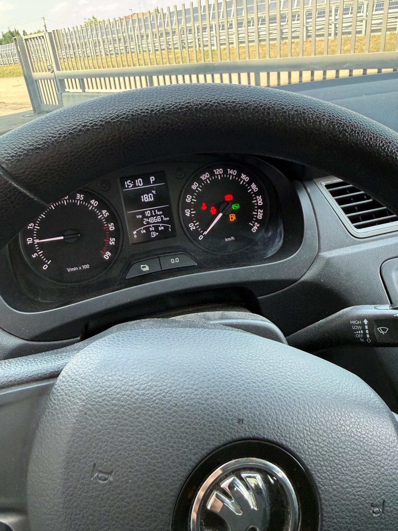 Skoda Rapid 1.6 TDI CR 90 CV DSG Active