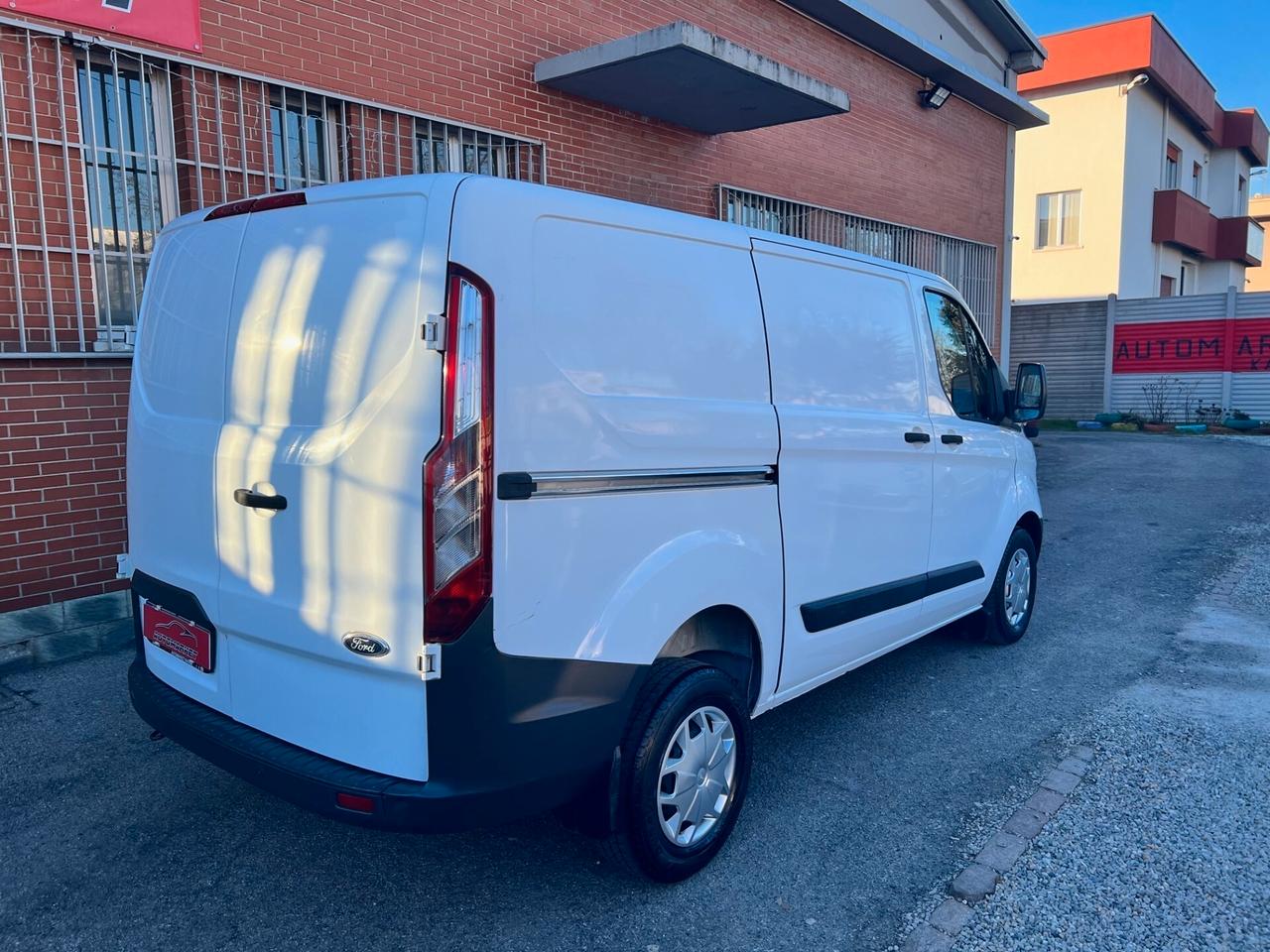 Ford Transit Custom 2.2 TDCI 125CV