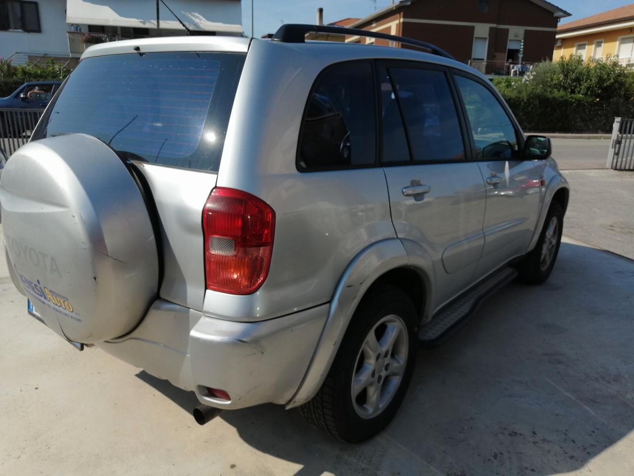 Toyota RAV 4 RAV4 2.0 Tdi D-4D cat 5 porte Sol