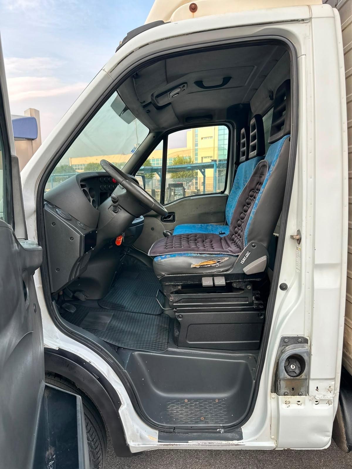 Iveco Daily 35C9/Bar.tor.2.8 TDI PC-RG Cab.