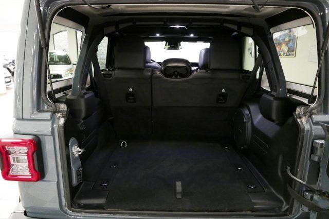 JEEP Wrangler Unlimited 2.0 Turbo Sahara