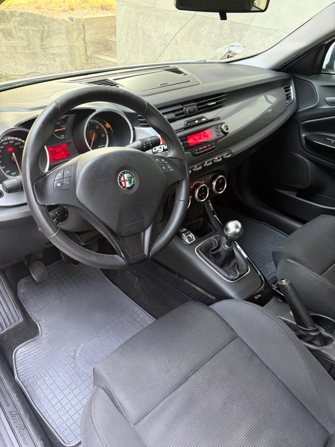 Alfa Romeo Giulietta 1.6 MTJ 105CV POCHI KM 1PROP NORD ITALIA