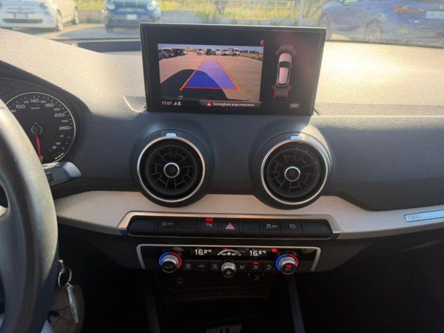 AUDI Q2 30 TDI S tronic Business