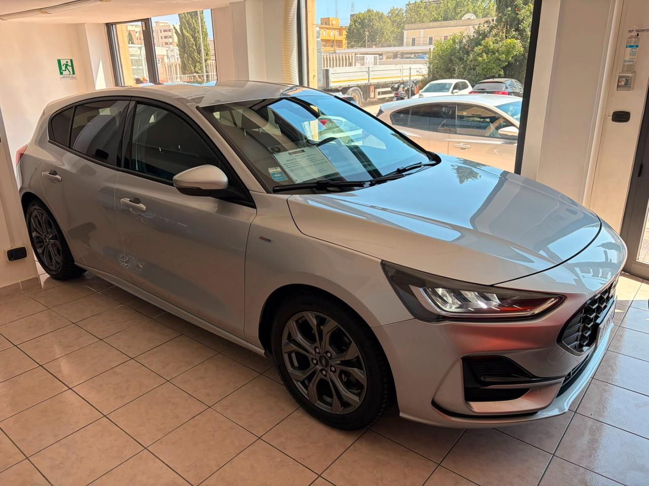 Ford Focus 1.0 EcoBoost Hybrid 125 CV 5p. ST-Line