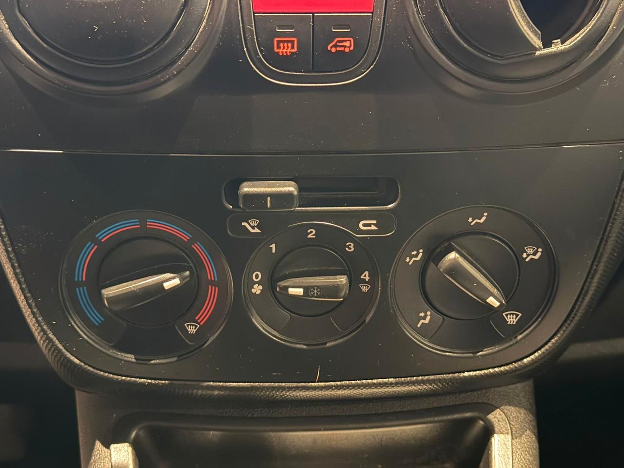 Fiat Fiorino 1.3 MJT 95CV Cargo SX