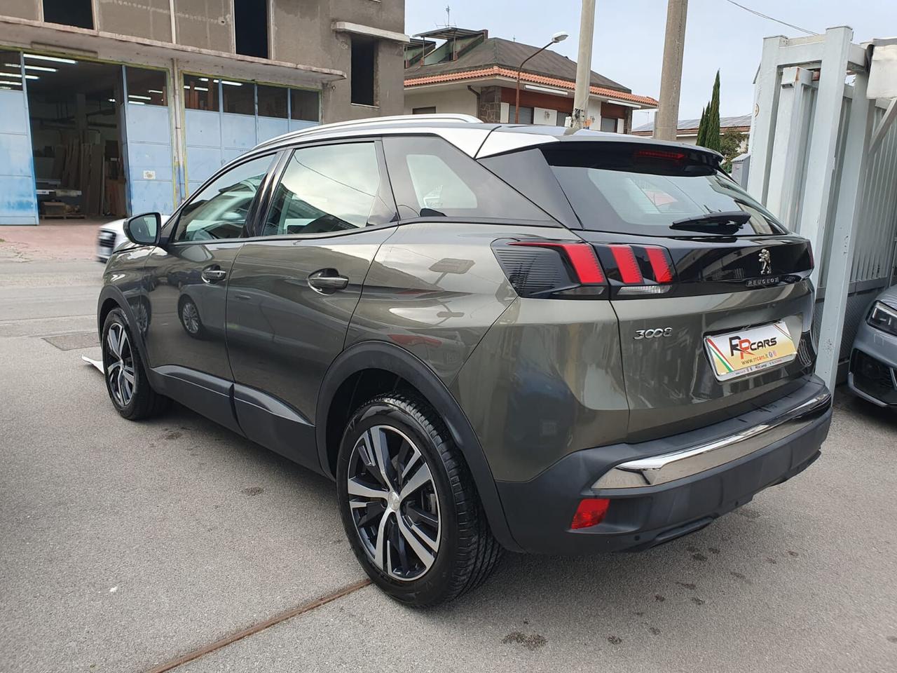 Peugeot 3008 BlueHDi 130 S&S EAT8 Allure