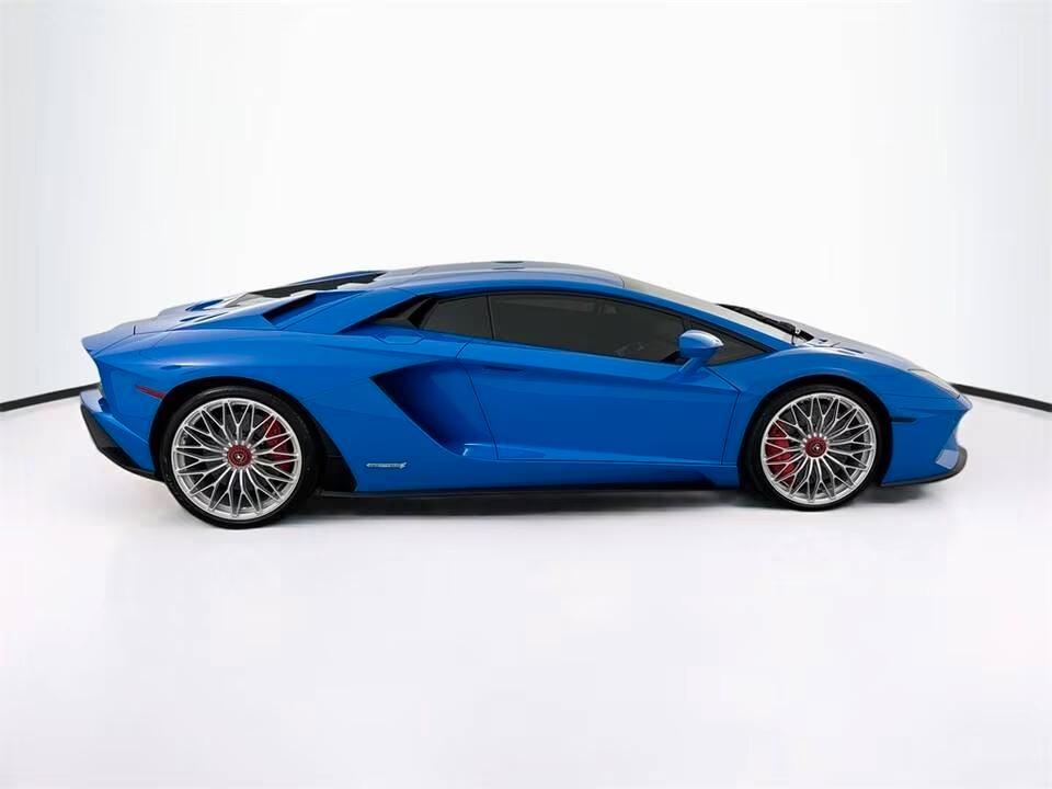 Lamborghini Aventador 6.5 V12 NOLEGGIO LUNGO TERMINE - LEASING FULL INCLUSIVE