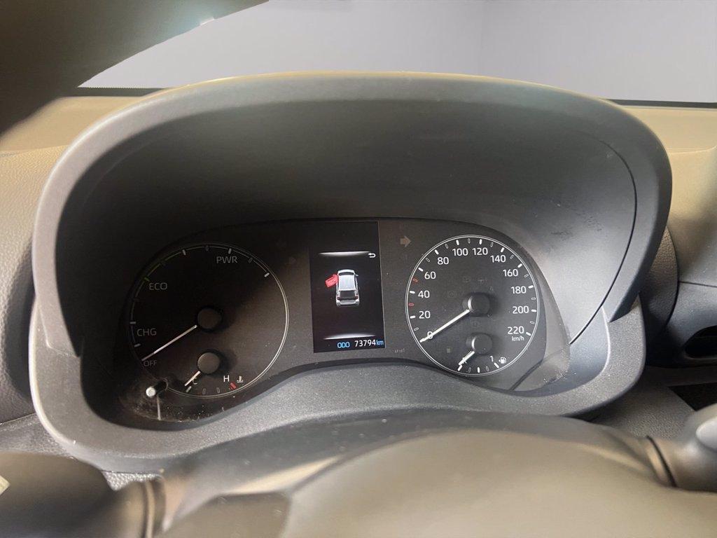 TOYOTA Yaris 1.5h active del 2023