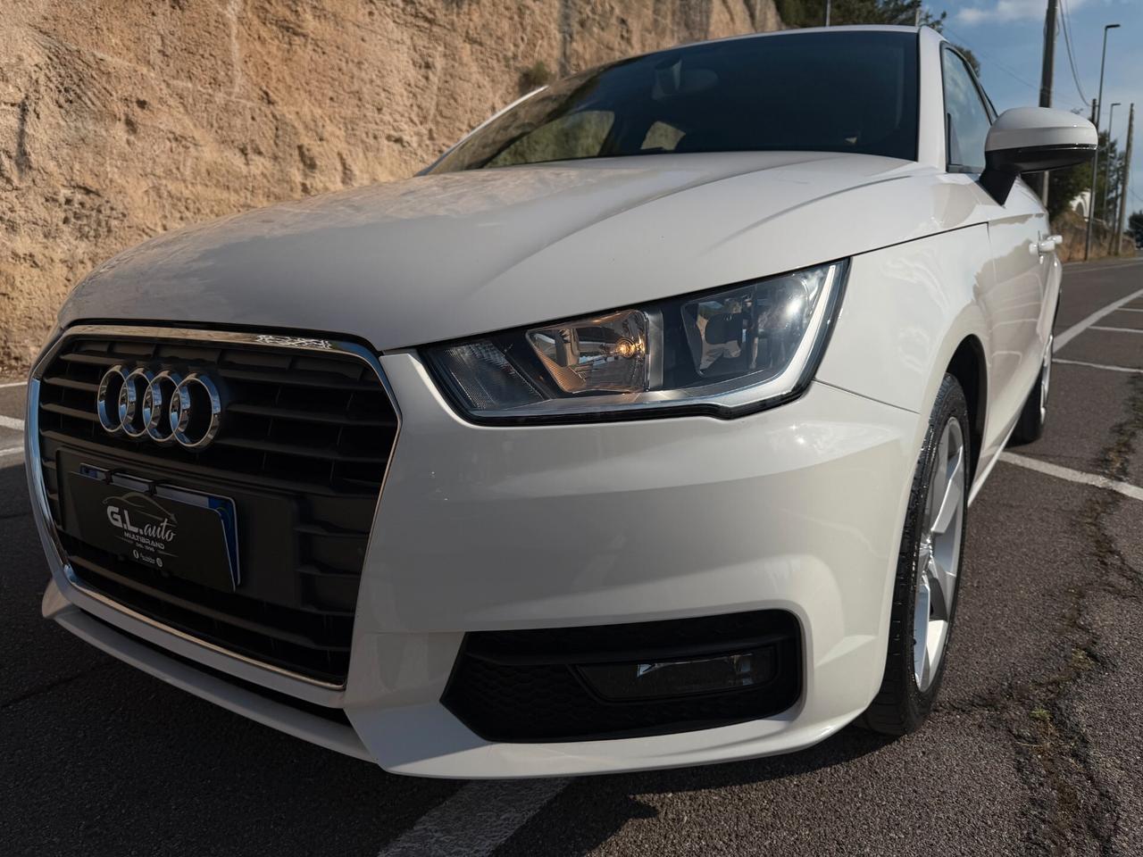 Audi A1 SPB ADMIRED/1.4 TDI 90CV/NAVI/NEOPATENTATI