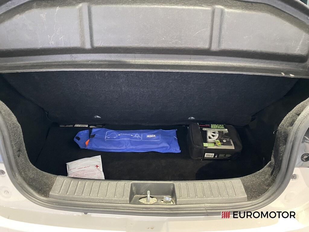 Mahindra KUV100 1.2 K8 FWD