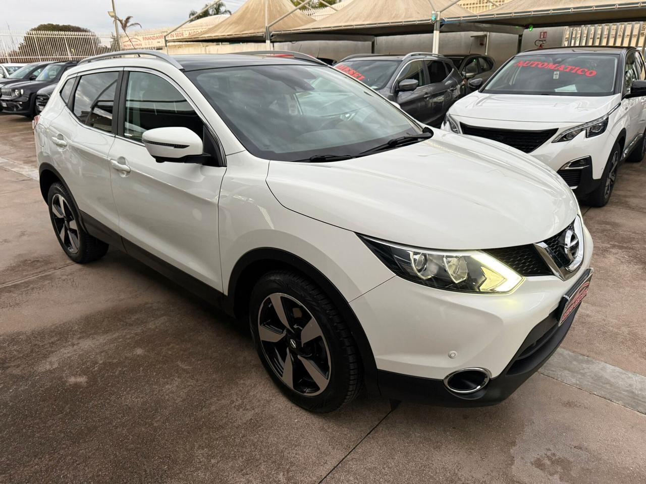 Nissan Qashqai 1.6 dCi 4WD Tekna 4X4