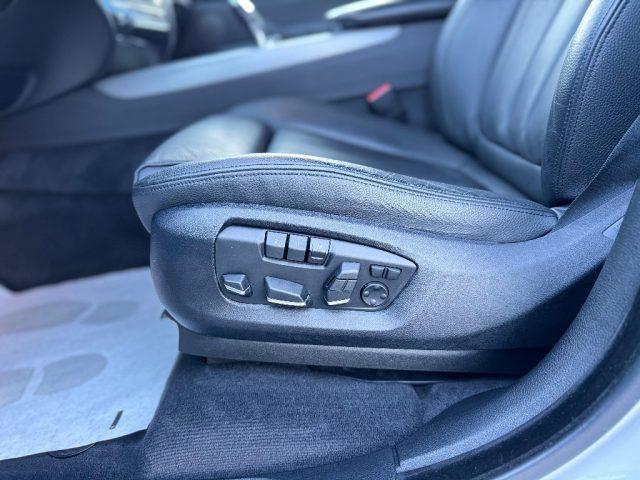 BMW X5 xDrive 30d 258CV LUXURY *TAGLIANDATA*