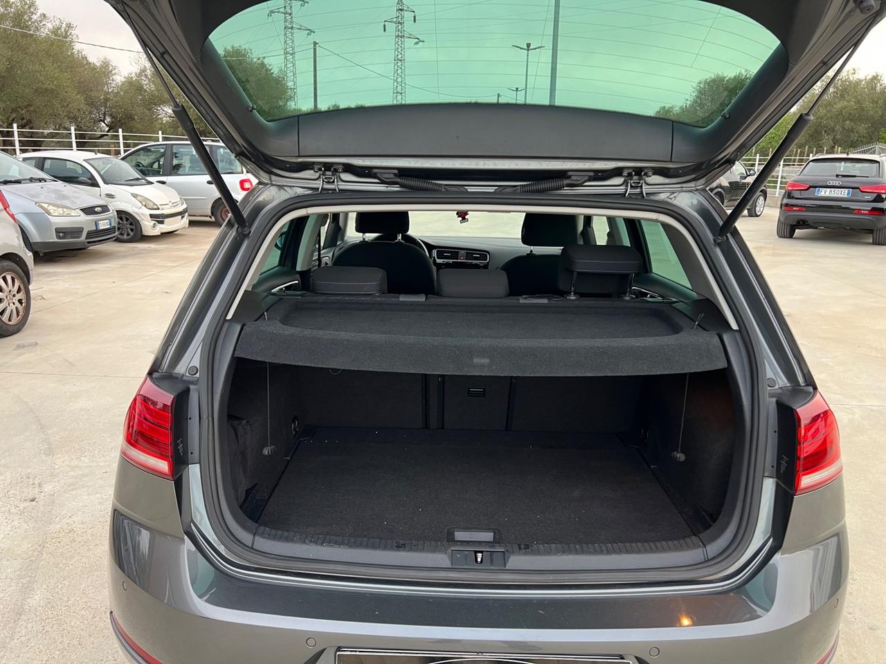 Volkswagen Golf 1.6 TDI 115 CV 5p. Highline BlueMotion Technology