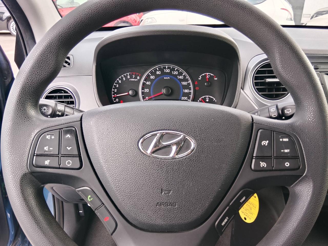 Hyundai i10 EURO 6 88 MILA KM