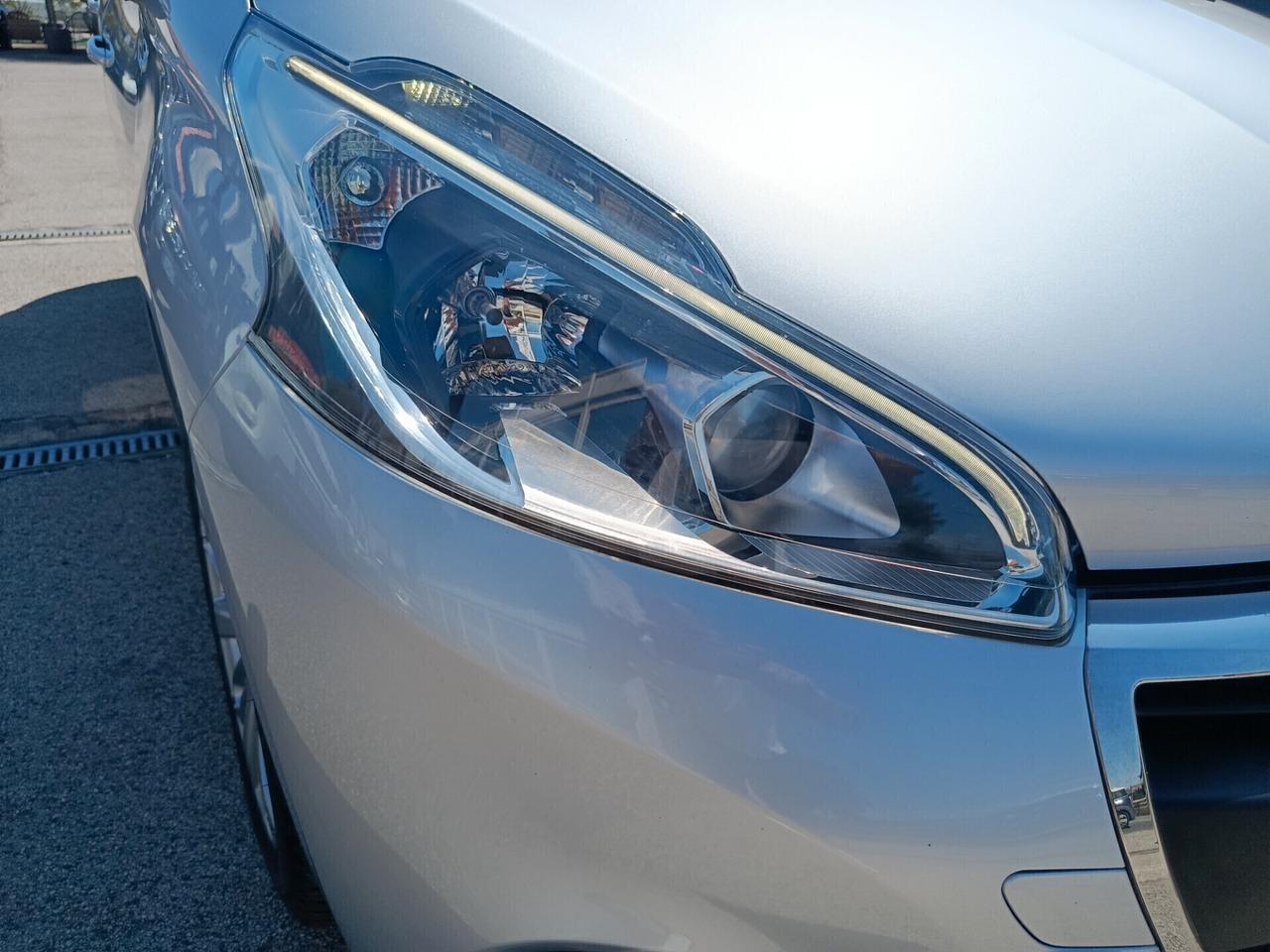 Peugeot 208 BlueHDi 75CV Allure 5 porte