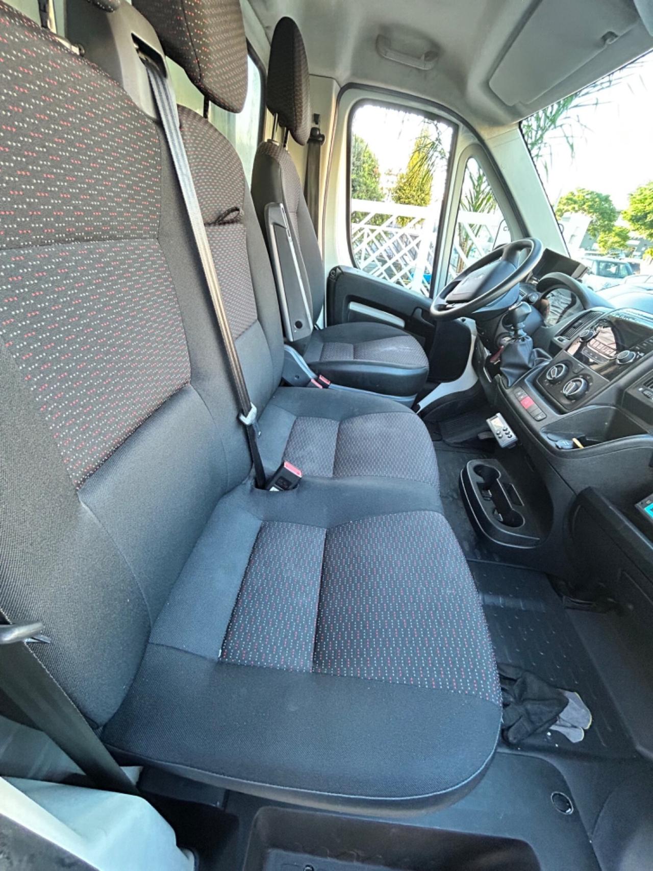 Peugeout Boxer 335 2.2 BlueHDi 140 S&S PLM Cassona