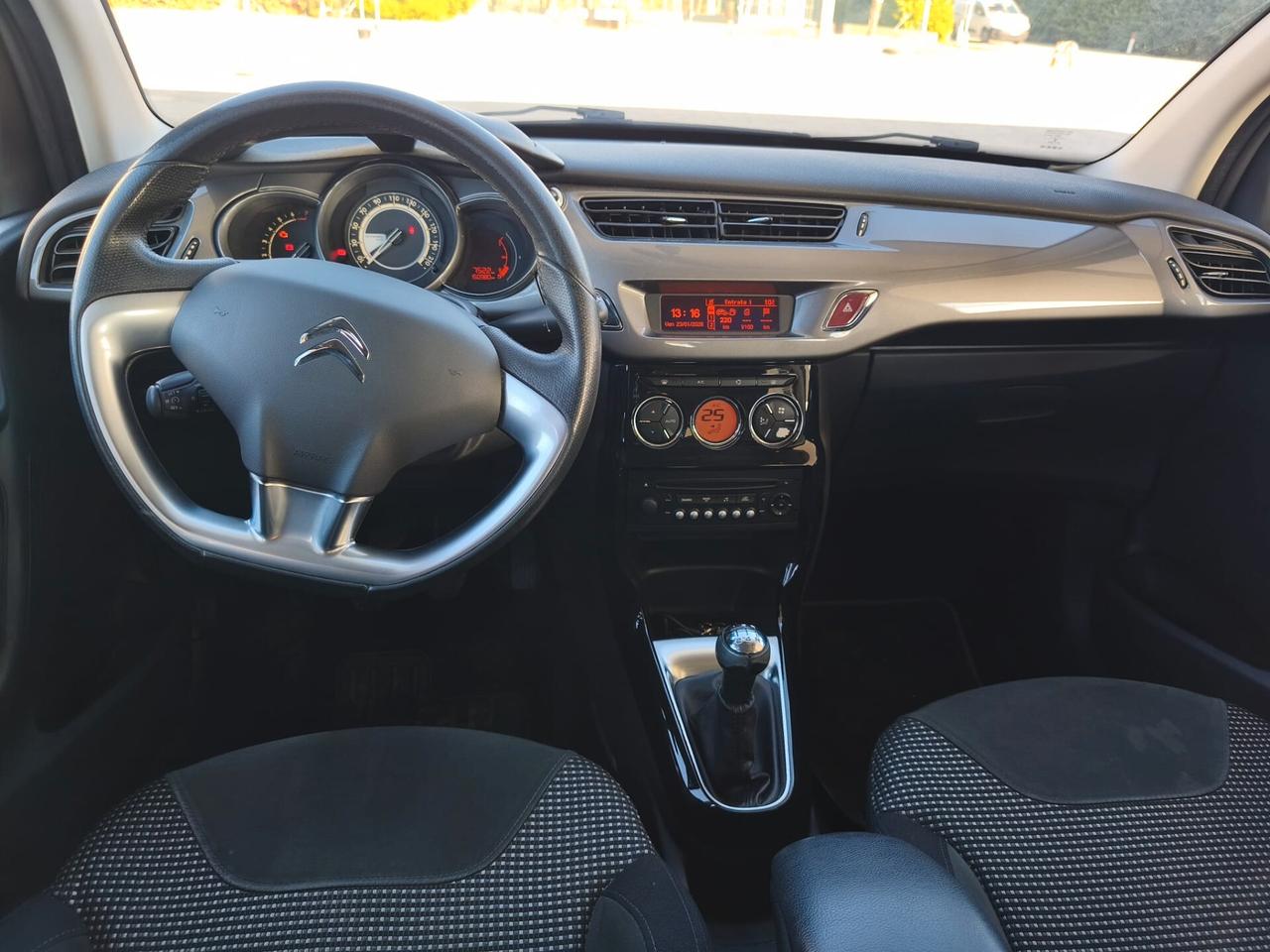 Citroen C3 PureTech 82 Exclusive Accetto Permute