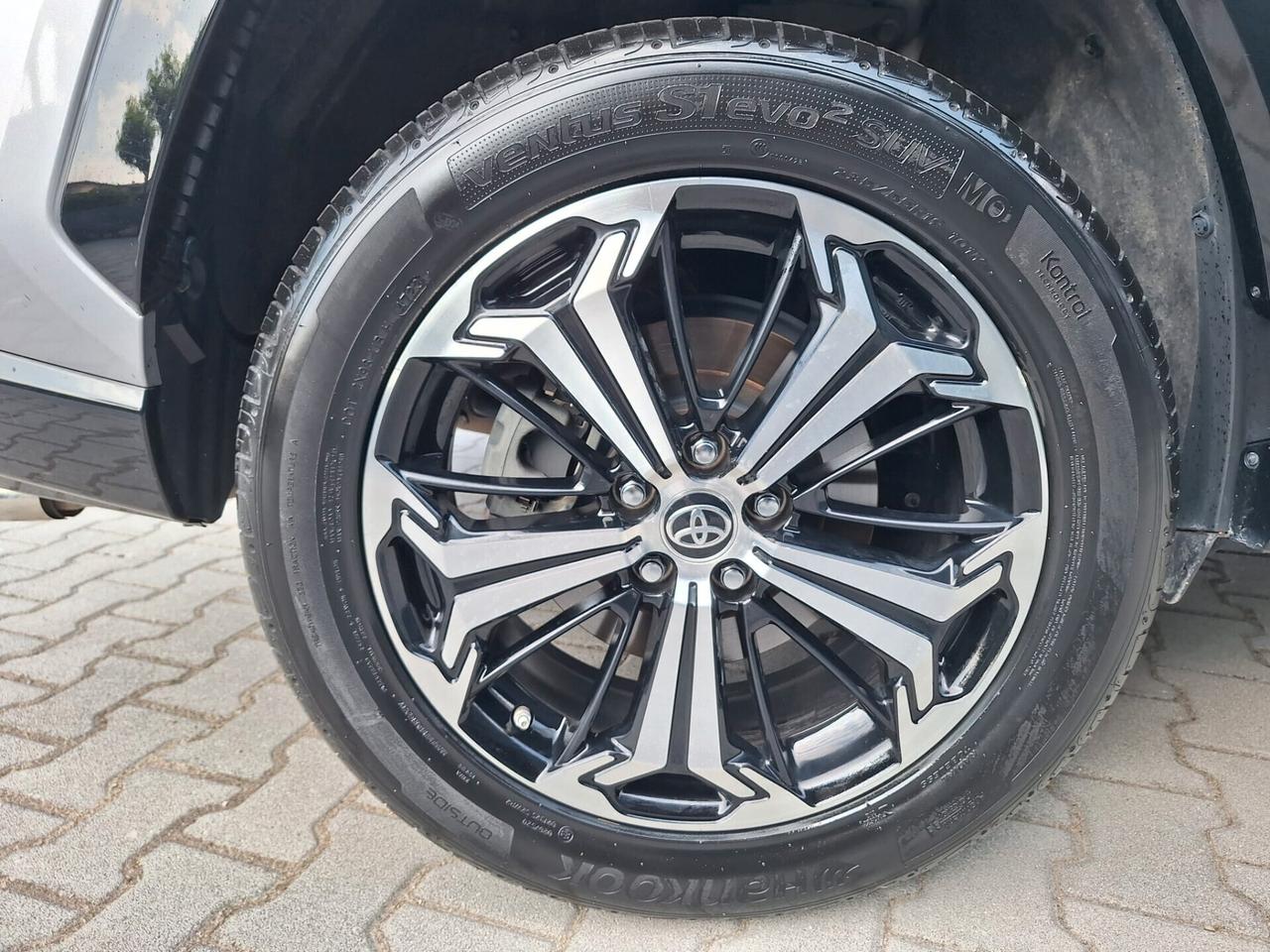 RAV4 Plug-in Hybrid E-CVT (306 CV) Style+ AWD-i Unico proprietario Iva esposta