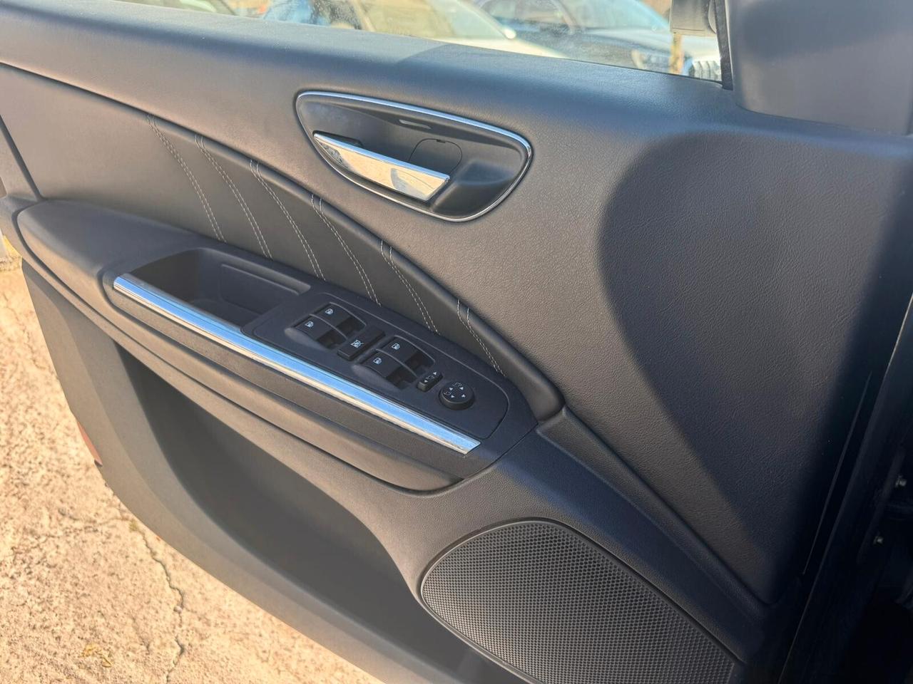 Lancia Delta 1.6 MJT DPF AUTOMATICO