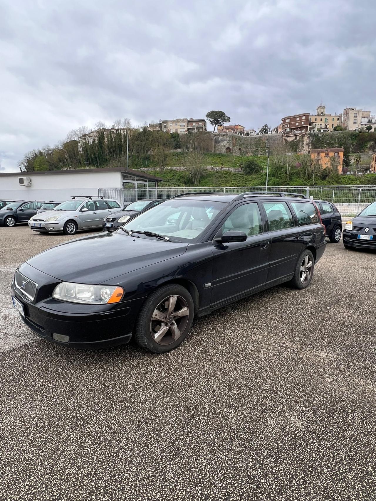 Volvo V70/XC70 V70 2.4 D 20V (163CV) cat Summum