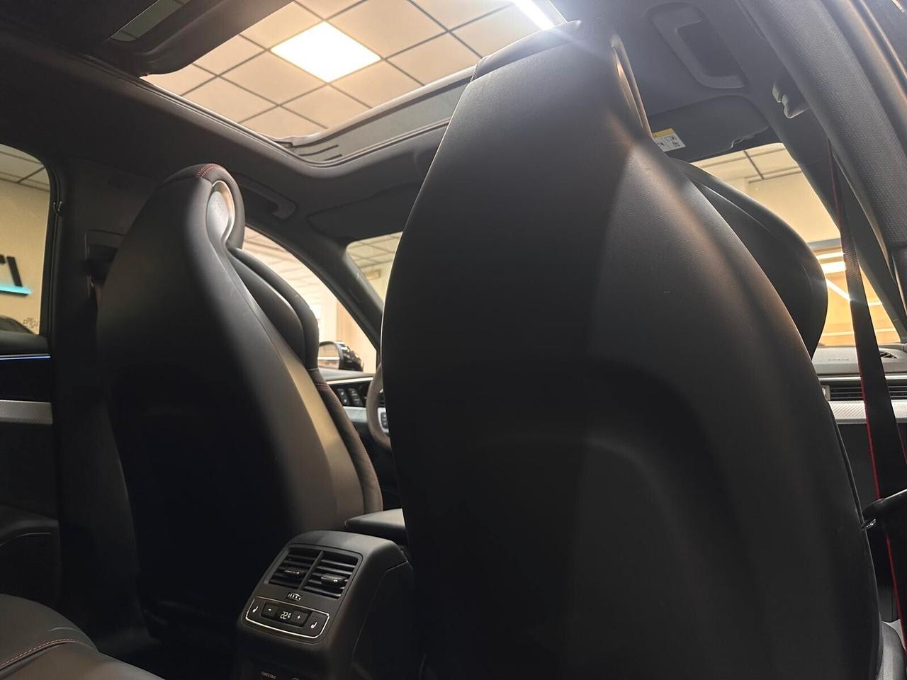 Audi RS4 Avant 2.9 tfsi quattro 450cv tiptronic *FULL OPTIONAL *12.000KM*