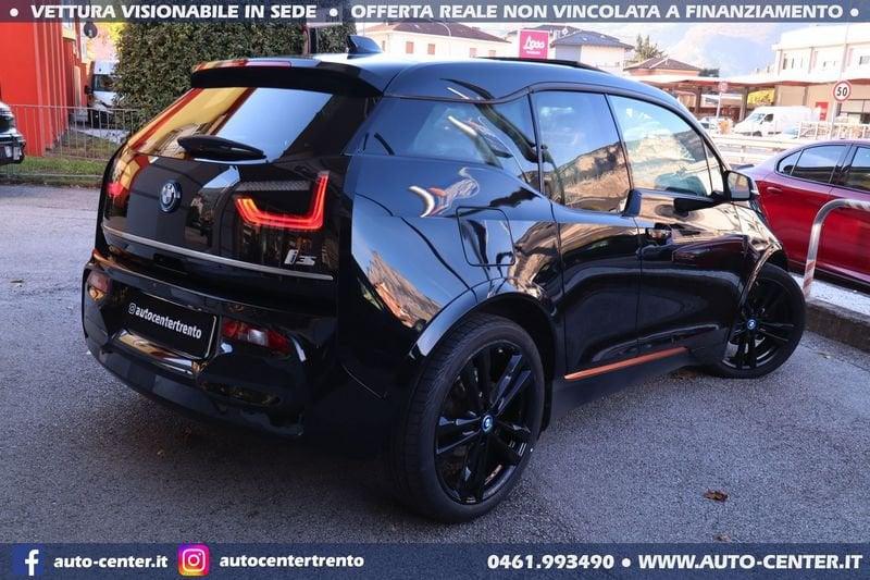 BMW i3 s 120 Ah Edition RoadStyle 1 of 900