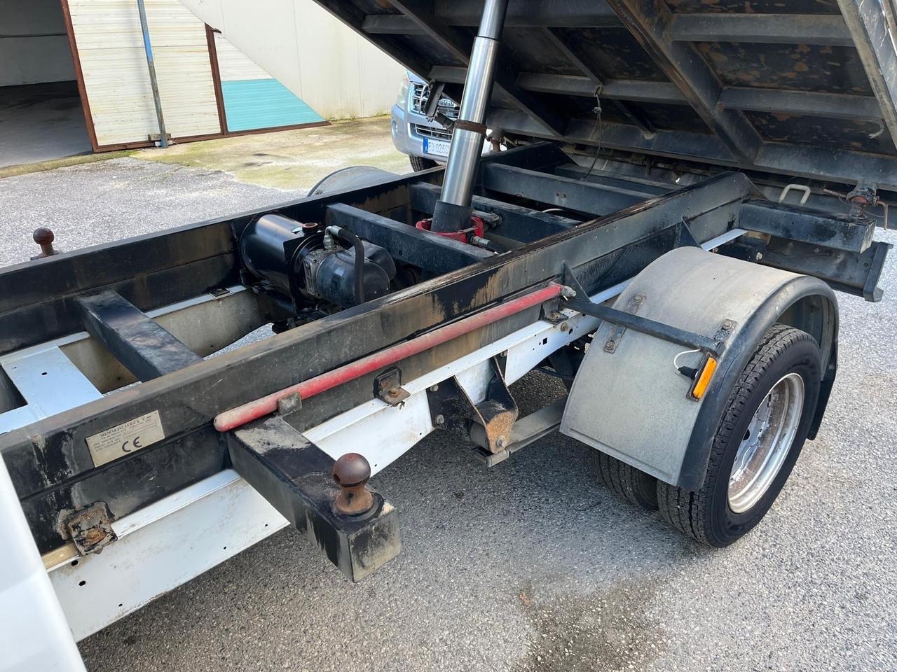 Ford transit 2.4 doppia/cambina- cass.ribalt.-12/2010