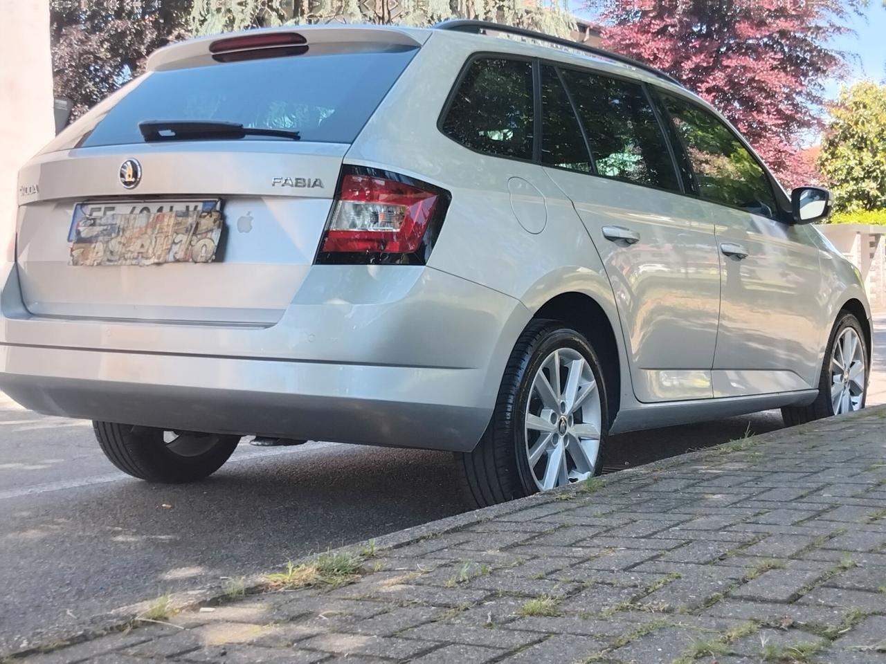 Skoda Fabia 1.4 TDI 90 CV Wagon Active X NEO PATENTATI