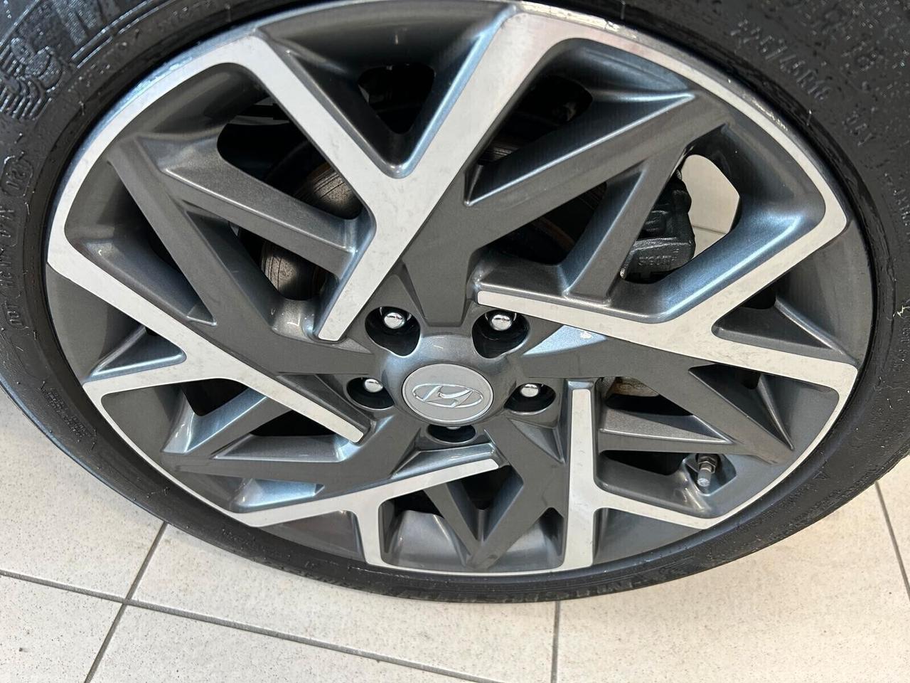 Hyundai Kona XLINE HEV 1.6 DCT 48000 km