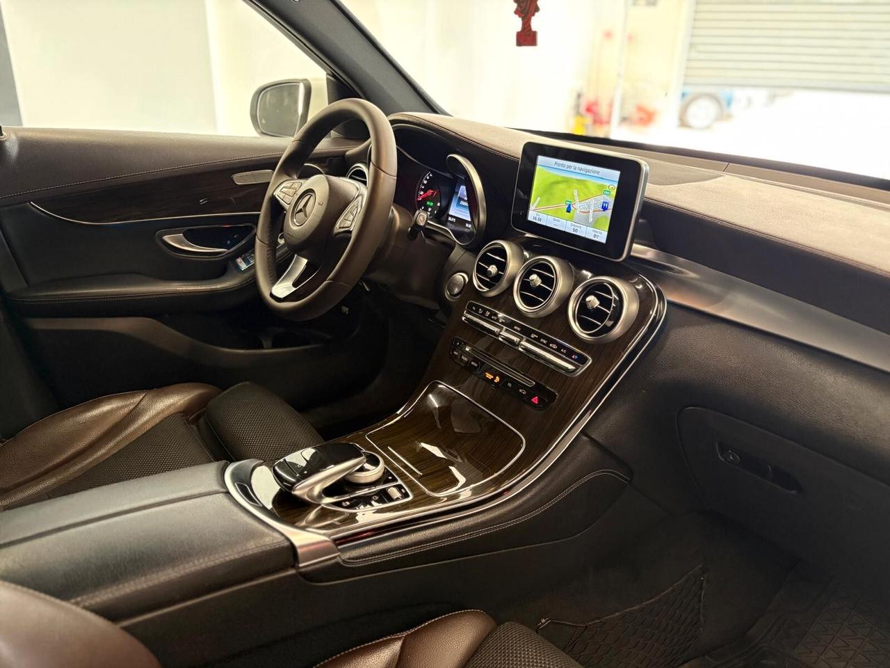 Mercedes-benz GLC 220 d 4Matic Premium AMG