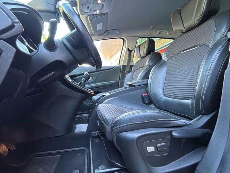 Renault Grand Scénic 1.6 dCi 130cv Energy Bose