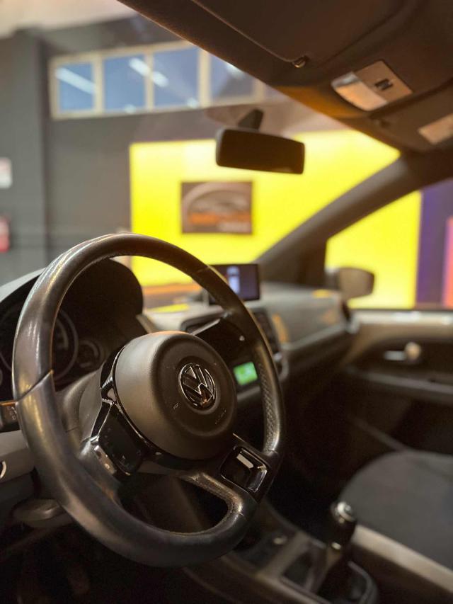 VOLKSWAGEN up! 1.0 5P. ECO HIGH UP! BLUEMOTION TECHNOLOGY Metano