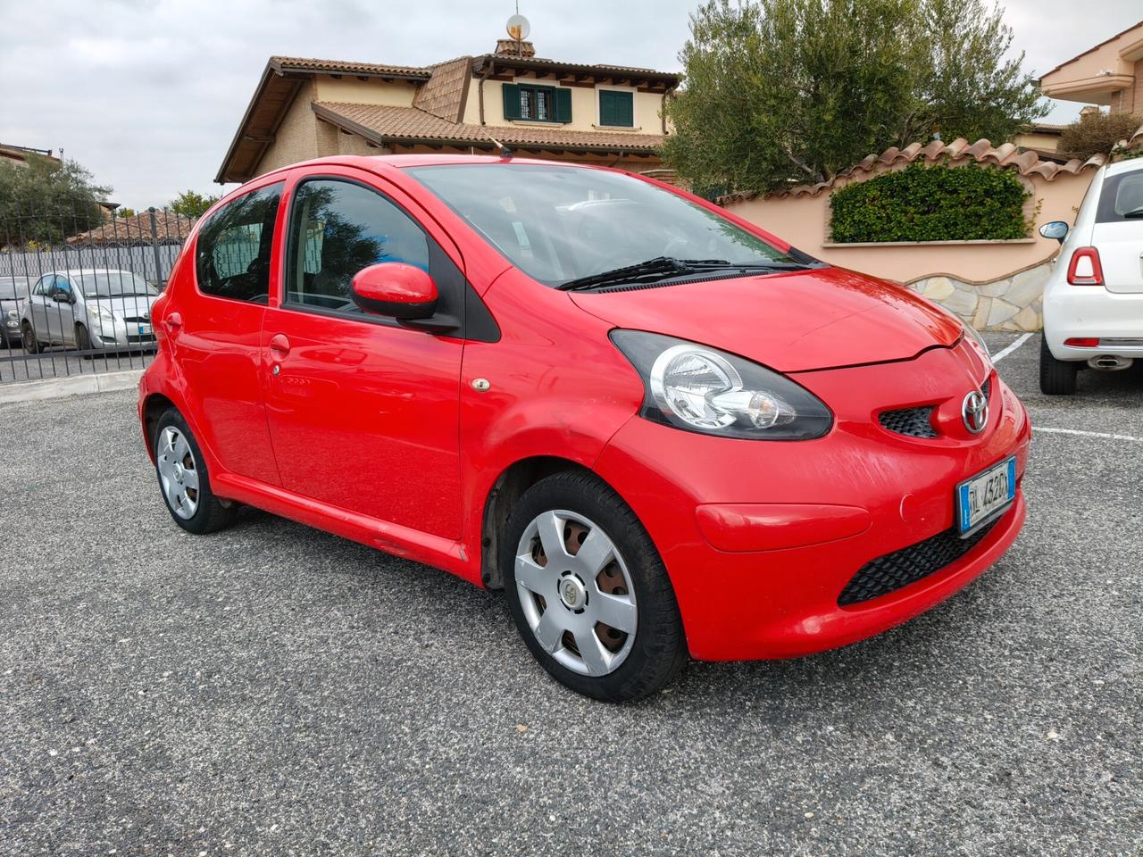Toyota Aygo 1.0 cambio automatico 106 Milà km