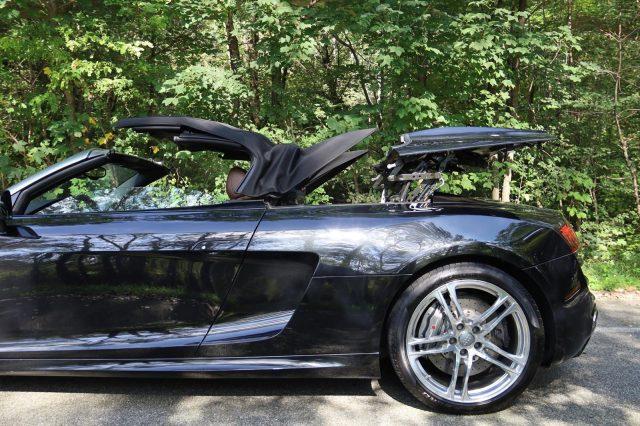 AUDI R8 Spyder 5.2 V10 FSI quattro R tronic
