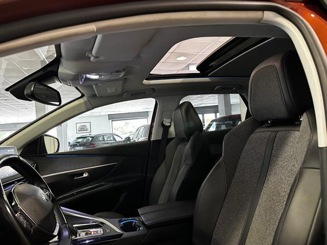 PEUGEOT 3008 BlueHDi 130 Allure+Tetto