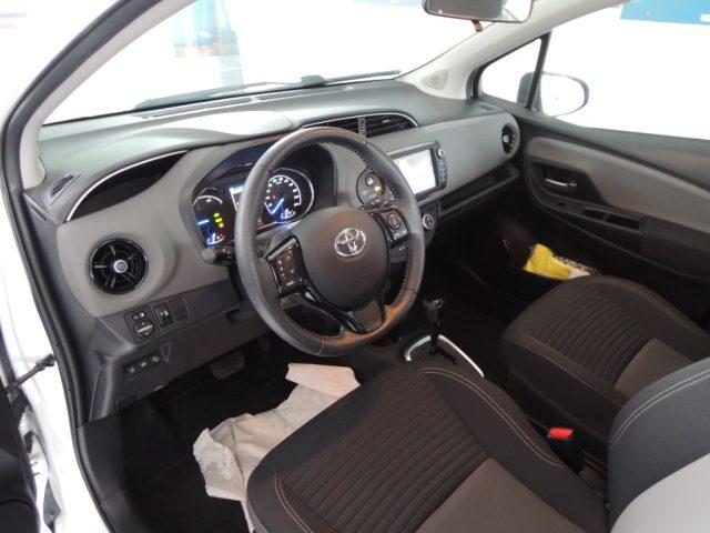 TOYOTA Yaris 1.5 Hybrid 5 porte Active