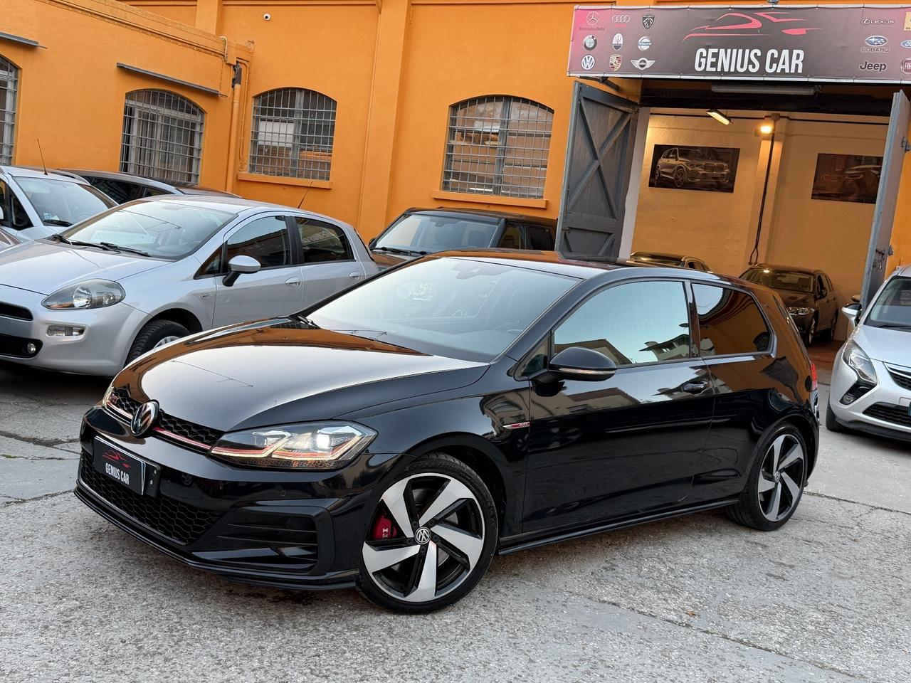 Volkswagen Golf GTI Performance 2.0 245 CV TSI DSG 3p. BMT