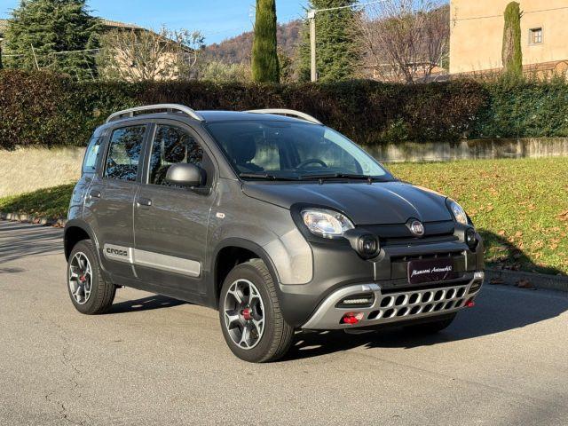 FIAT Panda CROSS 0.9 TwinAir Turbo S&S 4x4 NEOPATENTATI