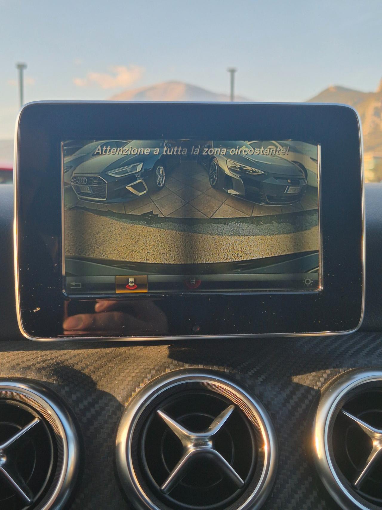 Mercedes-benz A 180 d AMG Premium