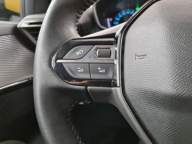 PEUGEOT 208 motore elettrico 136 CV 5 porte Active