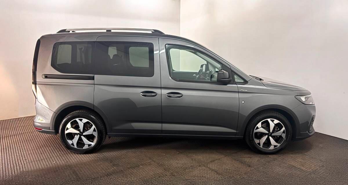 Ford Tourneo Connect III V761 2.0 ecoblue 122cv AWD Sport
