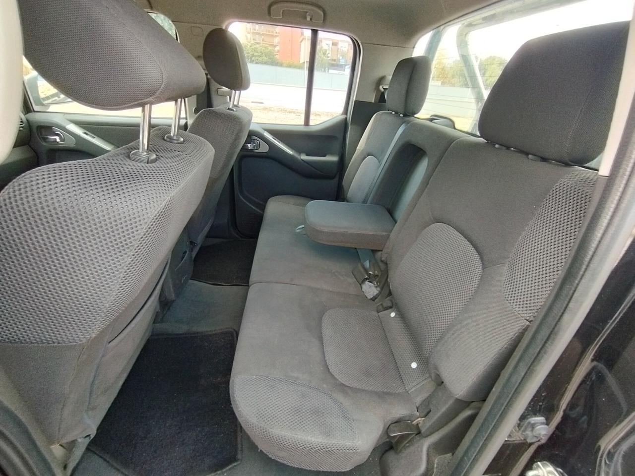 Nissan Navara 2.5 dCi 4 porte Double Cab