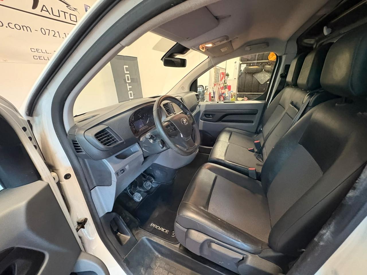 TOYOTA FURGONE PROACE Diesel 1.5 CV 120 Km 253.007 garanzia 12 mesi