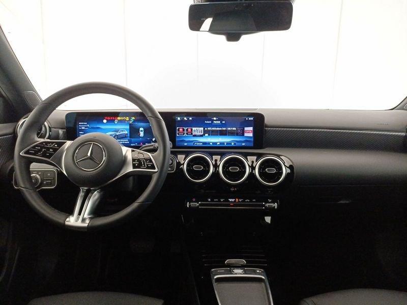 Mercedes-Benz Classe A - W177 2023 A 180 d Progressive Advanced auto