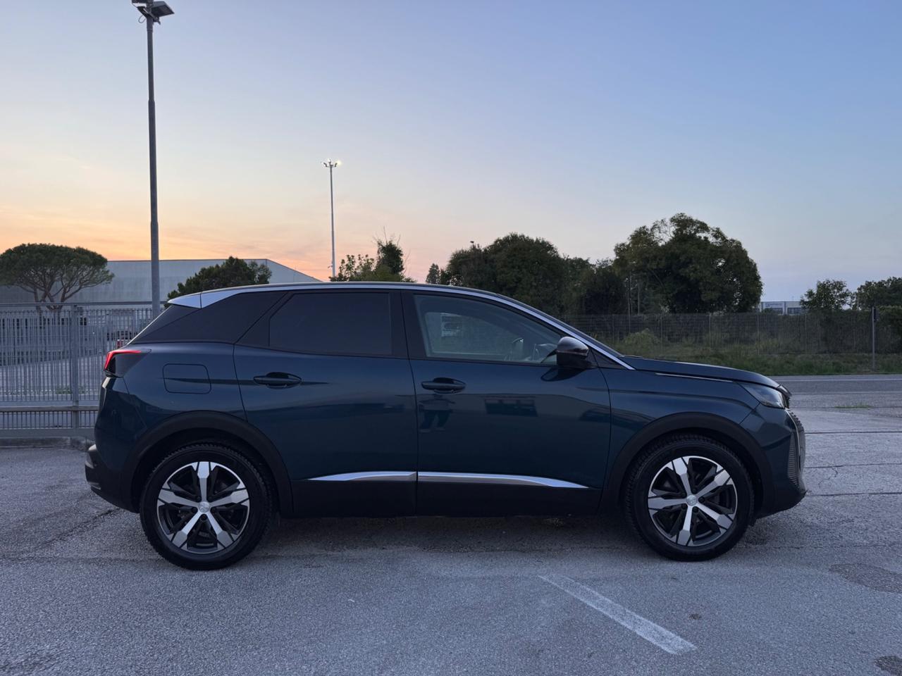 Peugeot 3008 BlueHDi 130 S&S EAT8 Allure