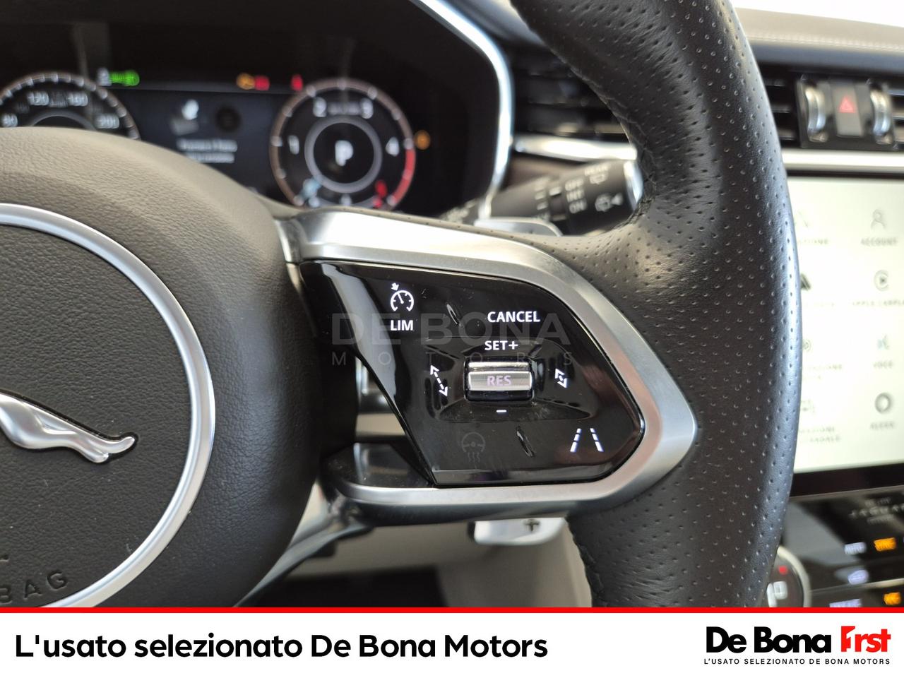 Jaguar F-Pace 2.0d i4 mhev r-dynamic hse awd 204cv auto