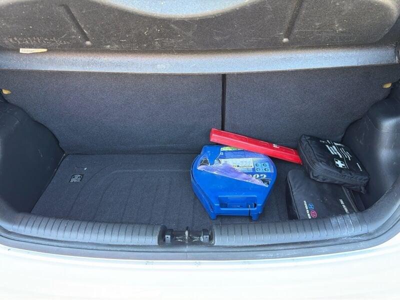 Hyundai i10 i10 1.0 Login econext Gpl