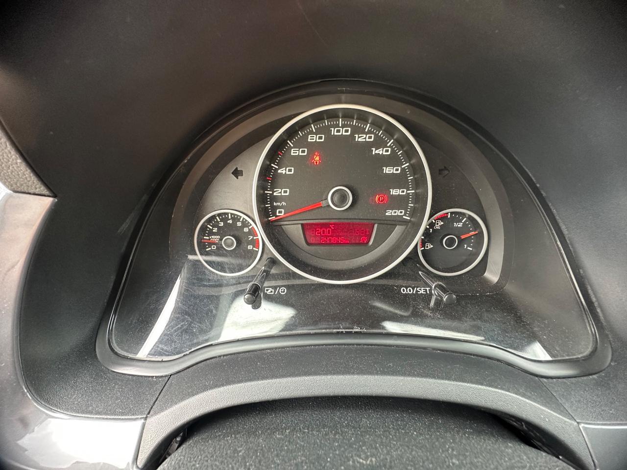 Seat Mii 1.0 68 CV 5 porte by Mango Nero Assoluto Ecofuel
