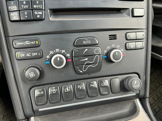 VOLVO XC90 D5 AWD Geartronic Summum