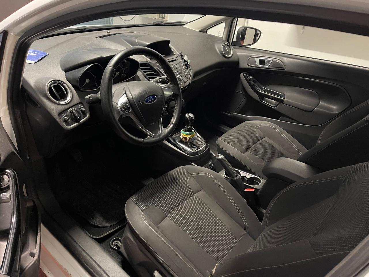 Ford Fiesta 1.5 TDCi 75CV 3 porte Titanium